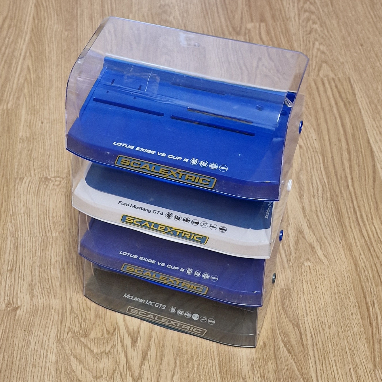 Scalextric Crystal Display Cases - Job Lot Bundle - Round Top x 4