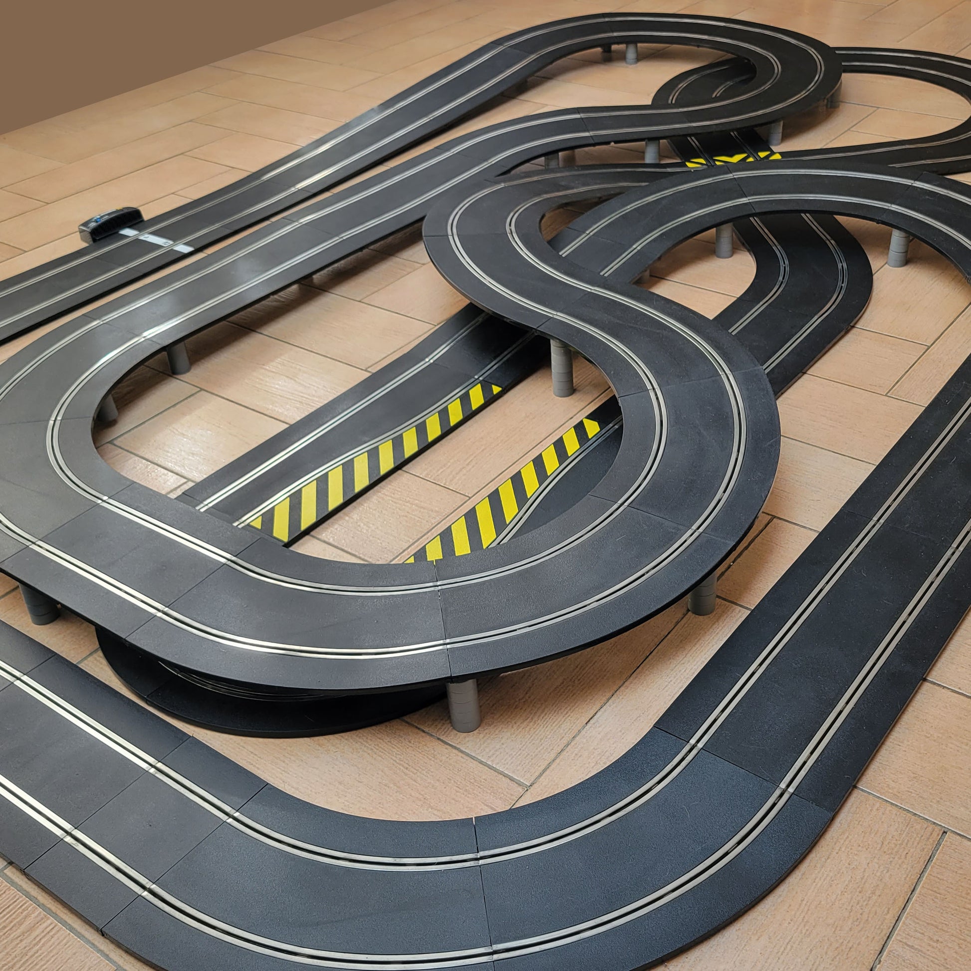 Scalextric Sport 1:32 Track Set - Huge Layout SPORT AS5 #NBA