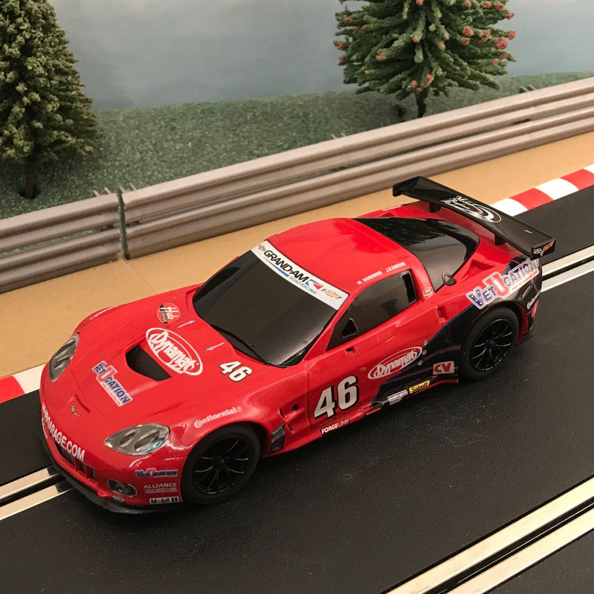 Scalextric 1:32 Car - Red 2013 Corvette C6R #46 #M