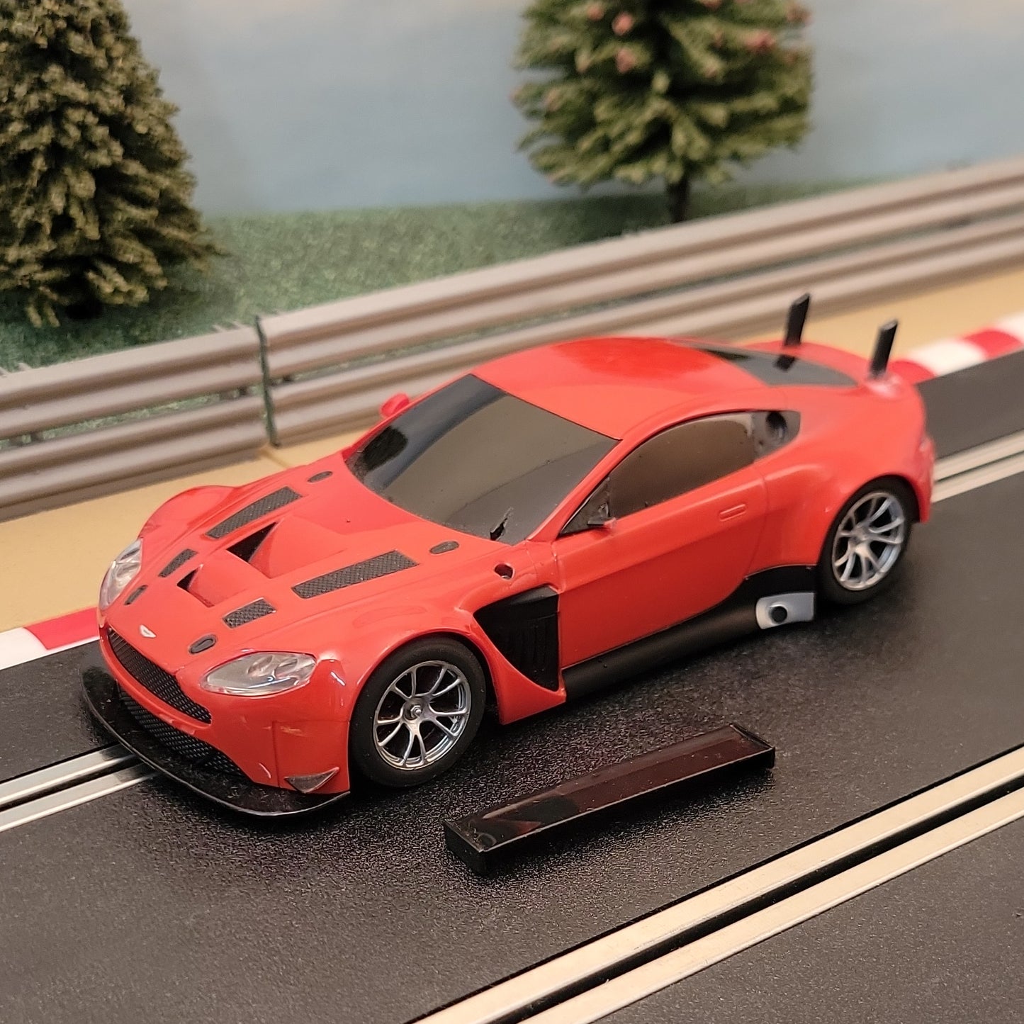 Scalextric 1:32 Car - Red Aston Martin Vantage GT3 #J