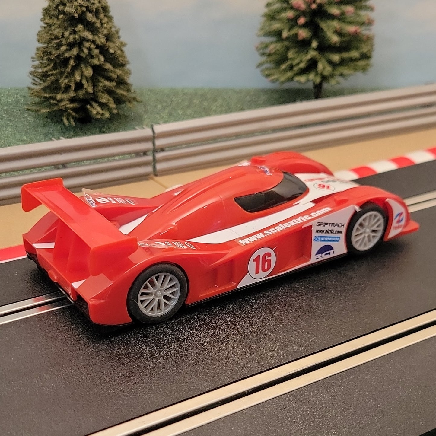 Scalextric 1:32 Start Car - Red Le Mans Prototype