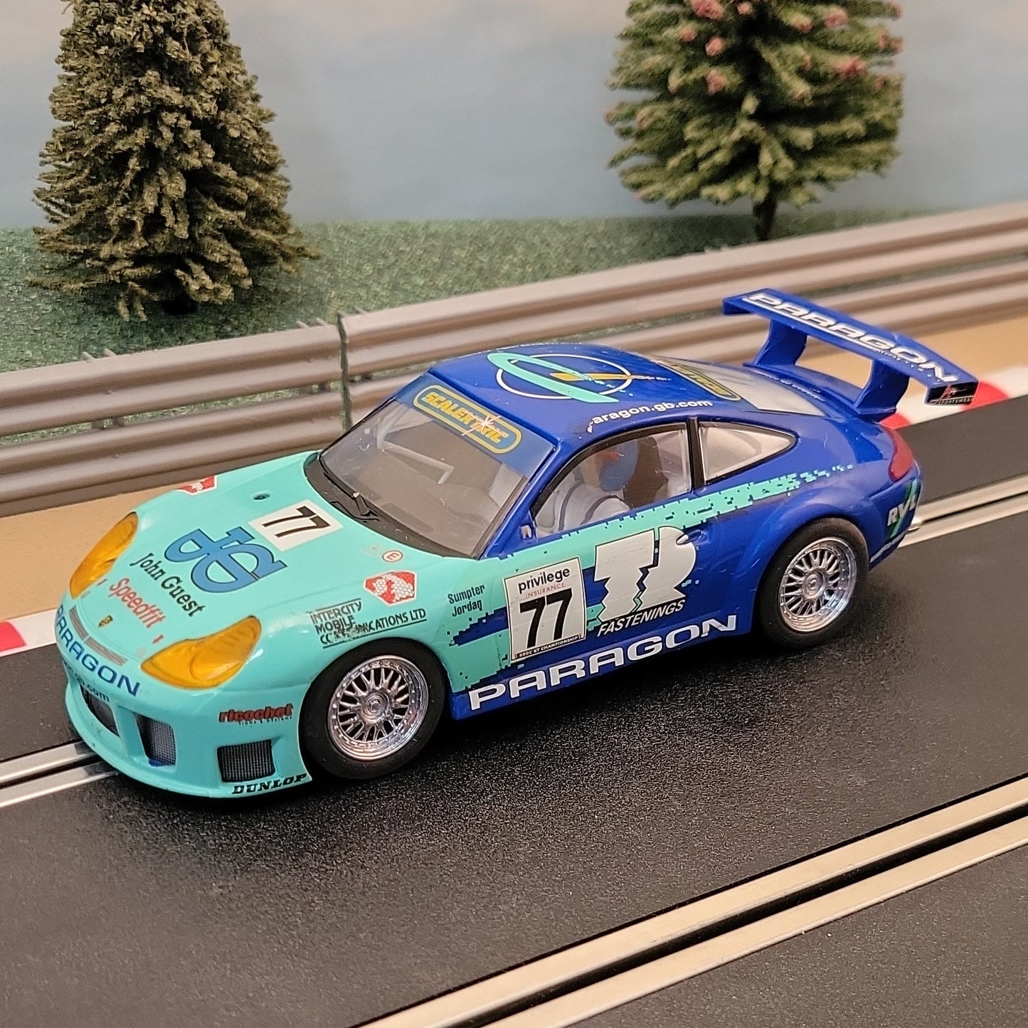 Scalextric 1:32 Car - C2274 Porsche 911 GT3R #77 John Guest Paragon *LIGHTS* #Z