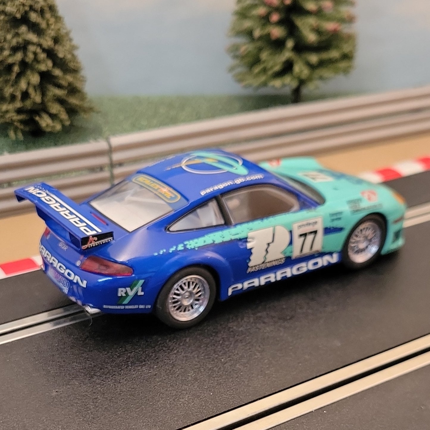 Scalextric 1:32 Car - C2274 Porsche 911 GT3R #77 John Guest Paragon *LIGHTS* #Z