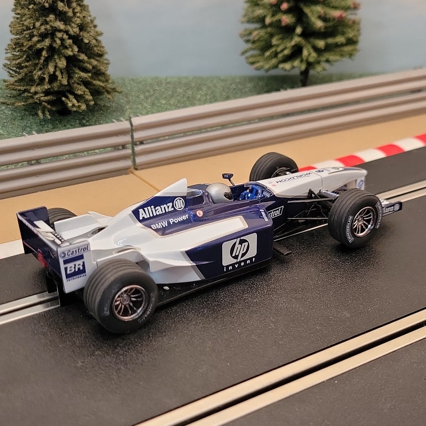 Coche Scalextric 1:32 - Fórmula Uno - Williams F1 BMW FW23 HP Invent #6