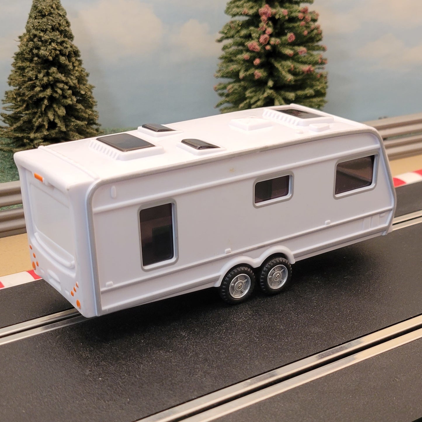 Caravan Suitable For Scalextric 1:32 Slot Car Track #A