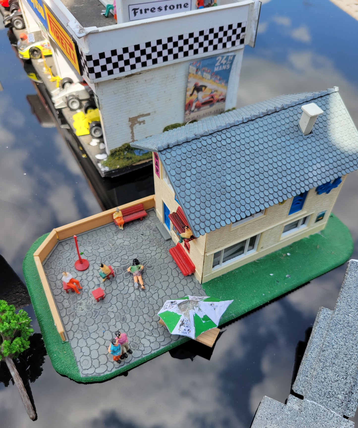 SCALEXTRIC 1:32 - Tribuna C704