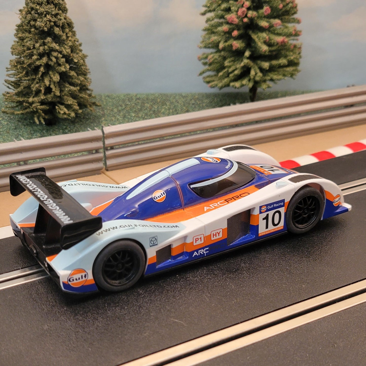Coche Scalextric 1:32 - Le Mans Prototipo Gulf Racing Car #34