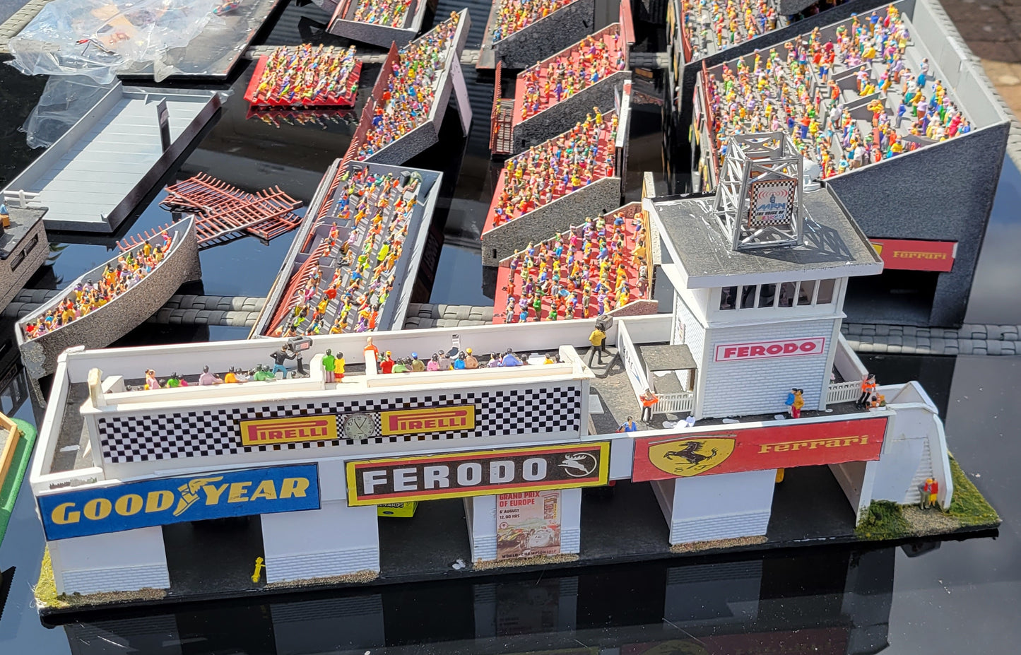 SCALEXTRIC 1:32 - Tribuna C704
