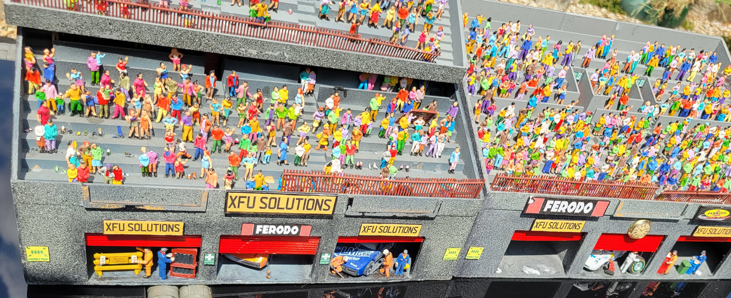 SCALEXTRIC 1:32 - Tribuna C704