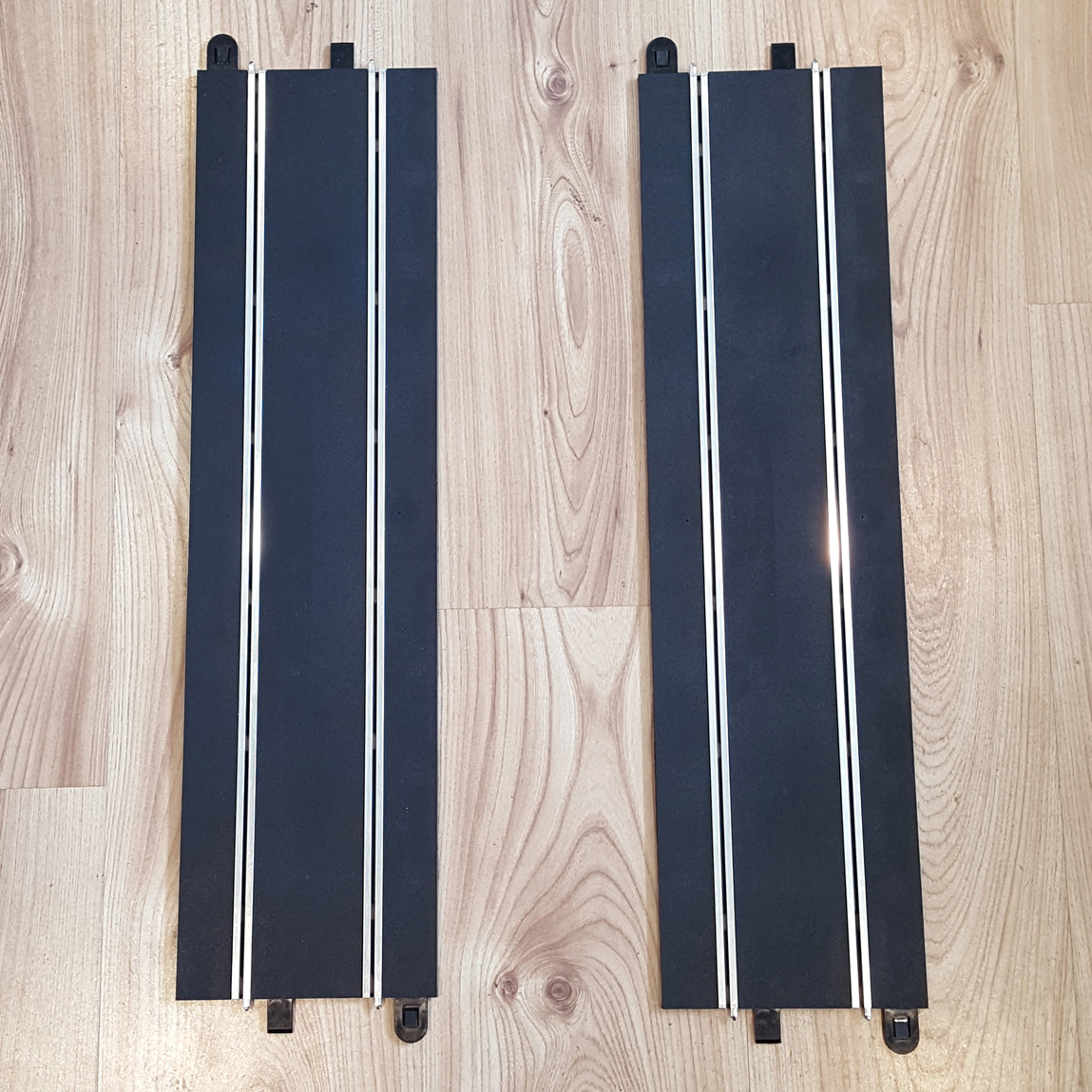 Scalextric Sport 1:32 Track C8505 - Extra Long Straights x2 'SA' 584mm