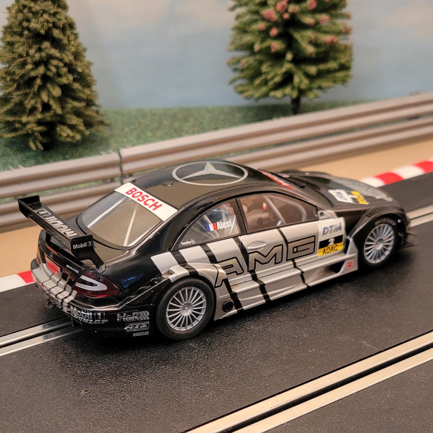 Coche Scalextric 1:32 - C2392 Negro Mercedes CLK DTM *LUCES* #2 #J
