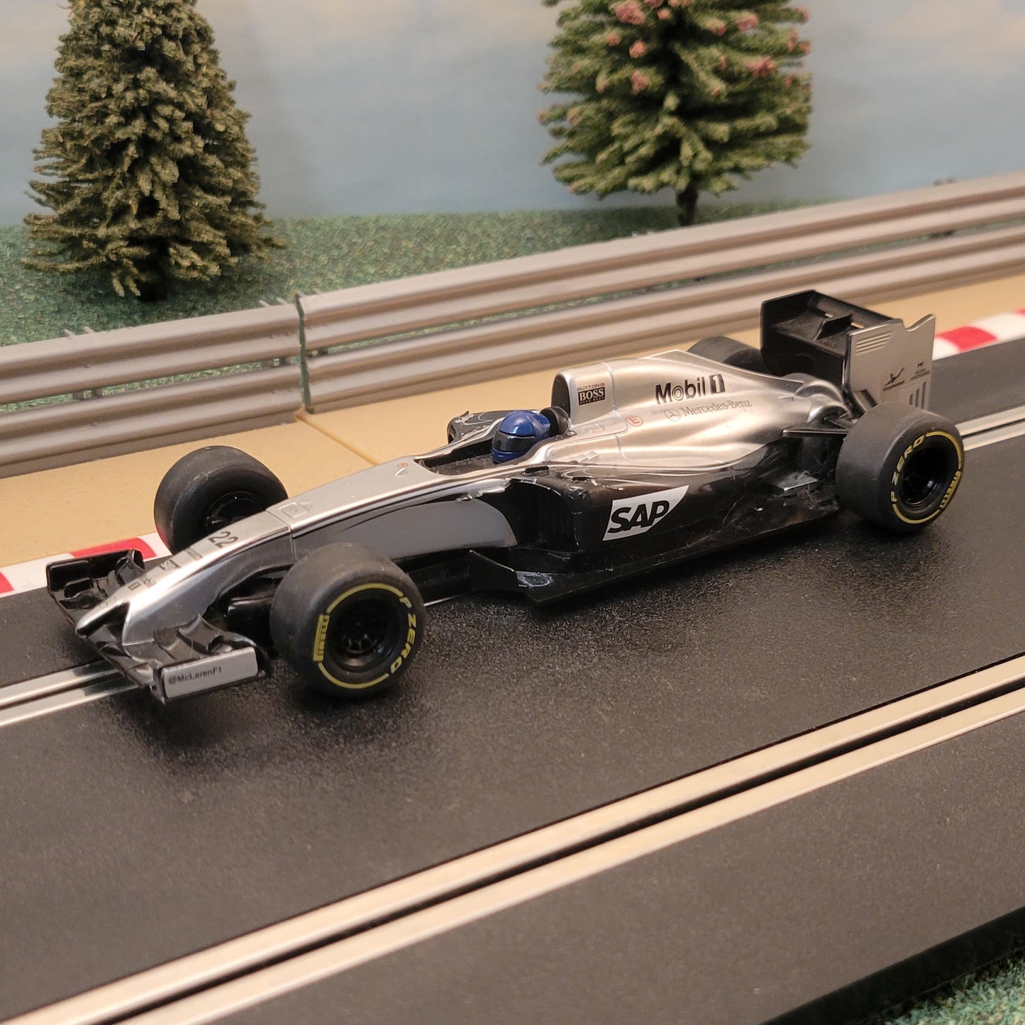 Coche Scalextric 1:32 - C1346 F1 SAP Jenson Button #22 #E