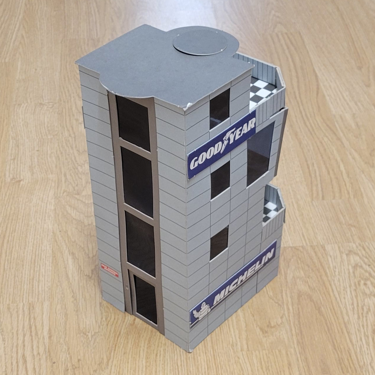 Scalextric 1:32 Edificio - Tribuna C8152