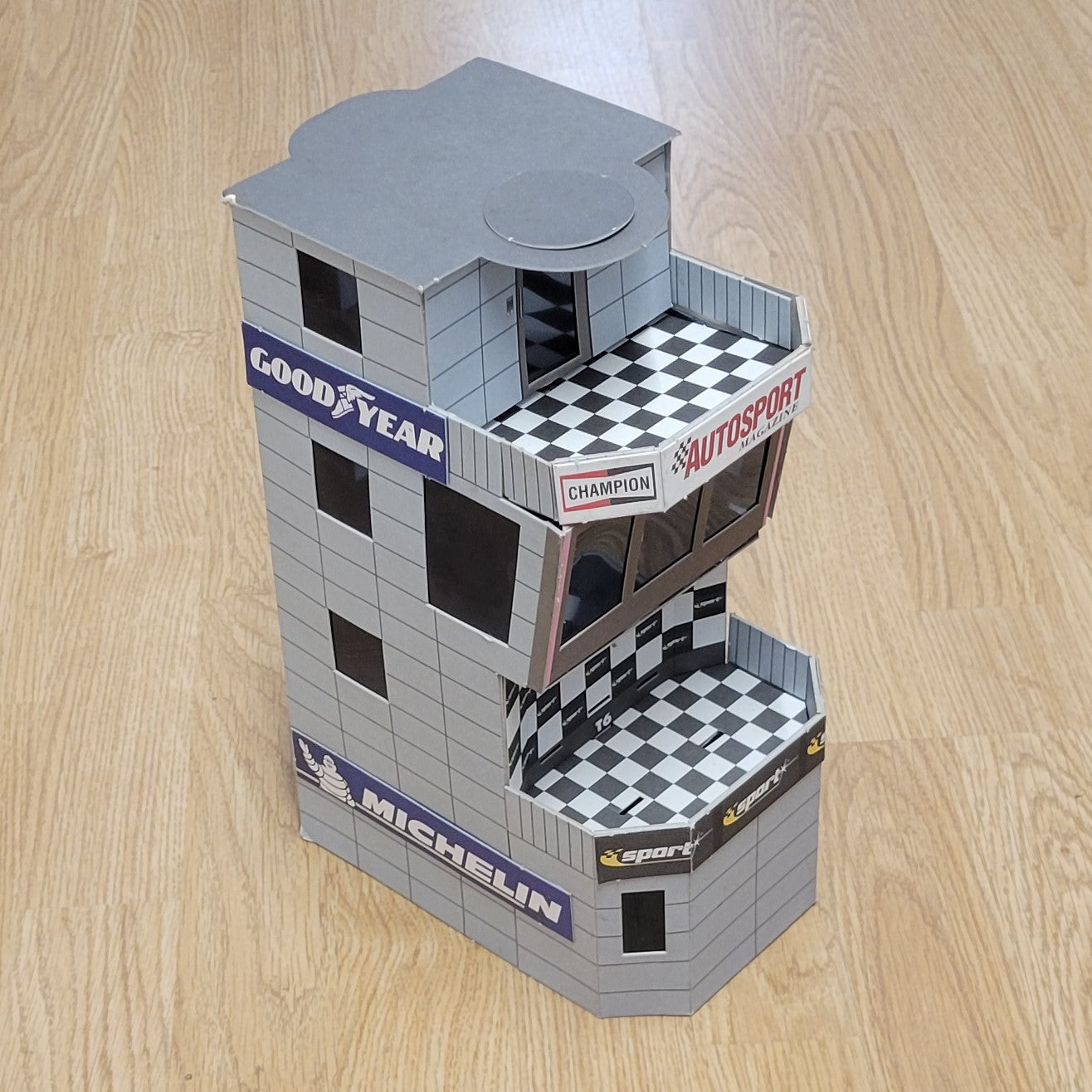 Scalextric 1:32 Edificio - Tribuna C8152