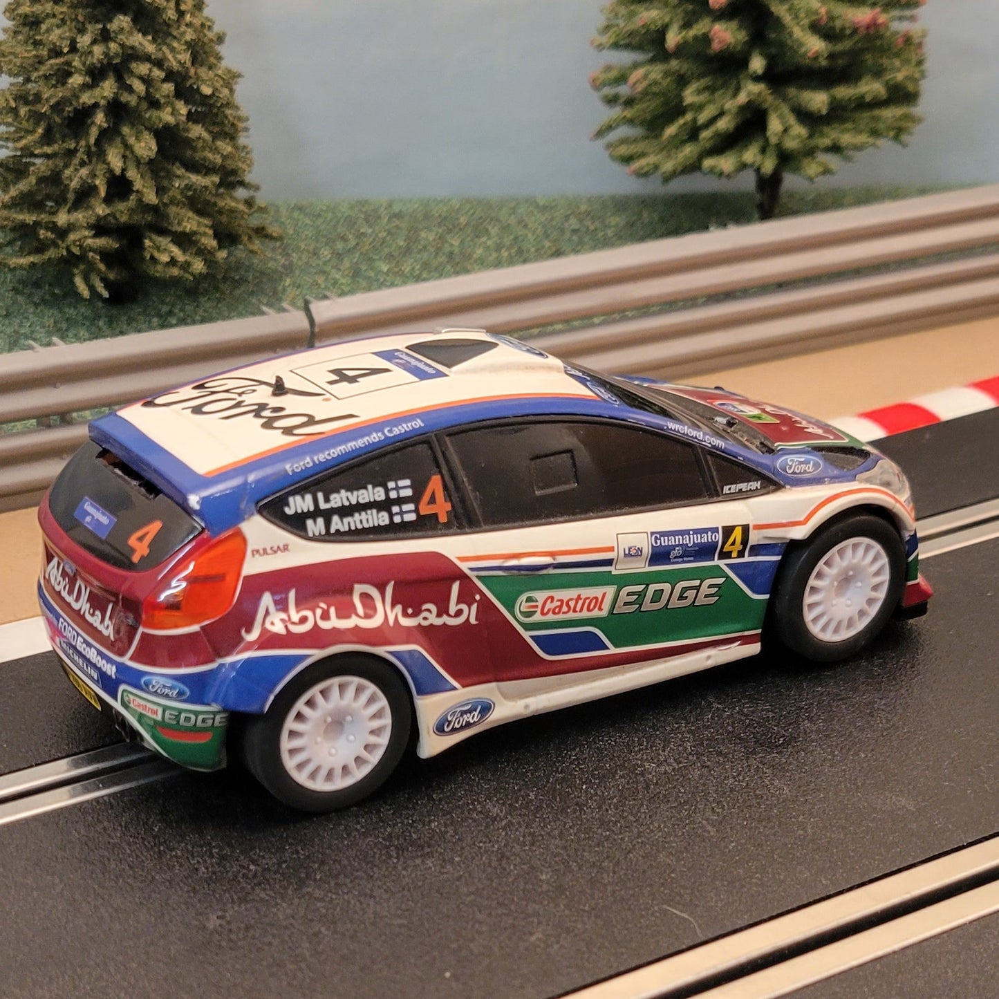 Scalextric 1:32 Car - C3347 WRC Ford Fiesta 'Abu Dhabi' Latvala #4 #B
