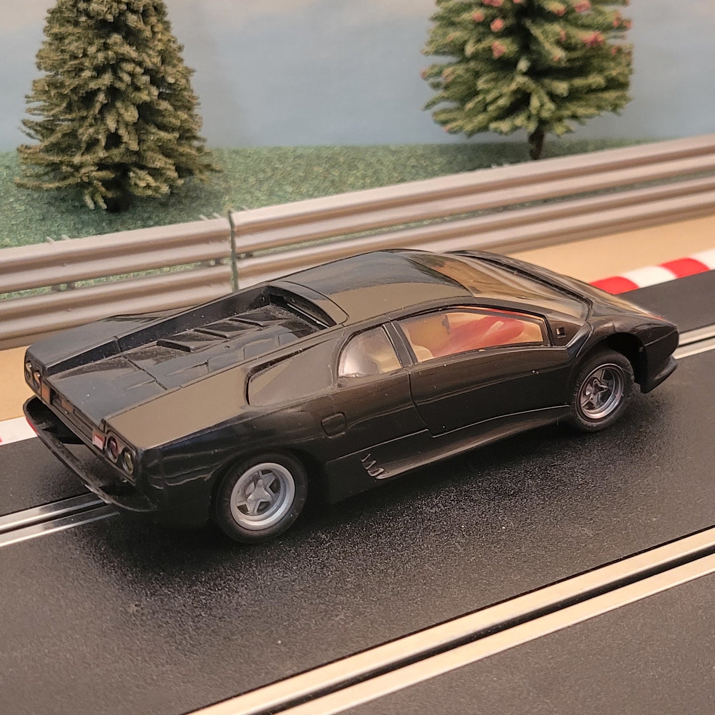 Scalextric 1:32 Car - C283 Black Lamborghini Diablo *LIGHTS*#M