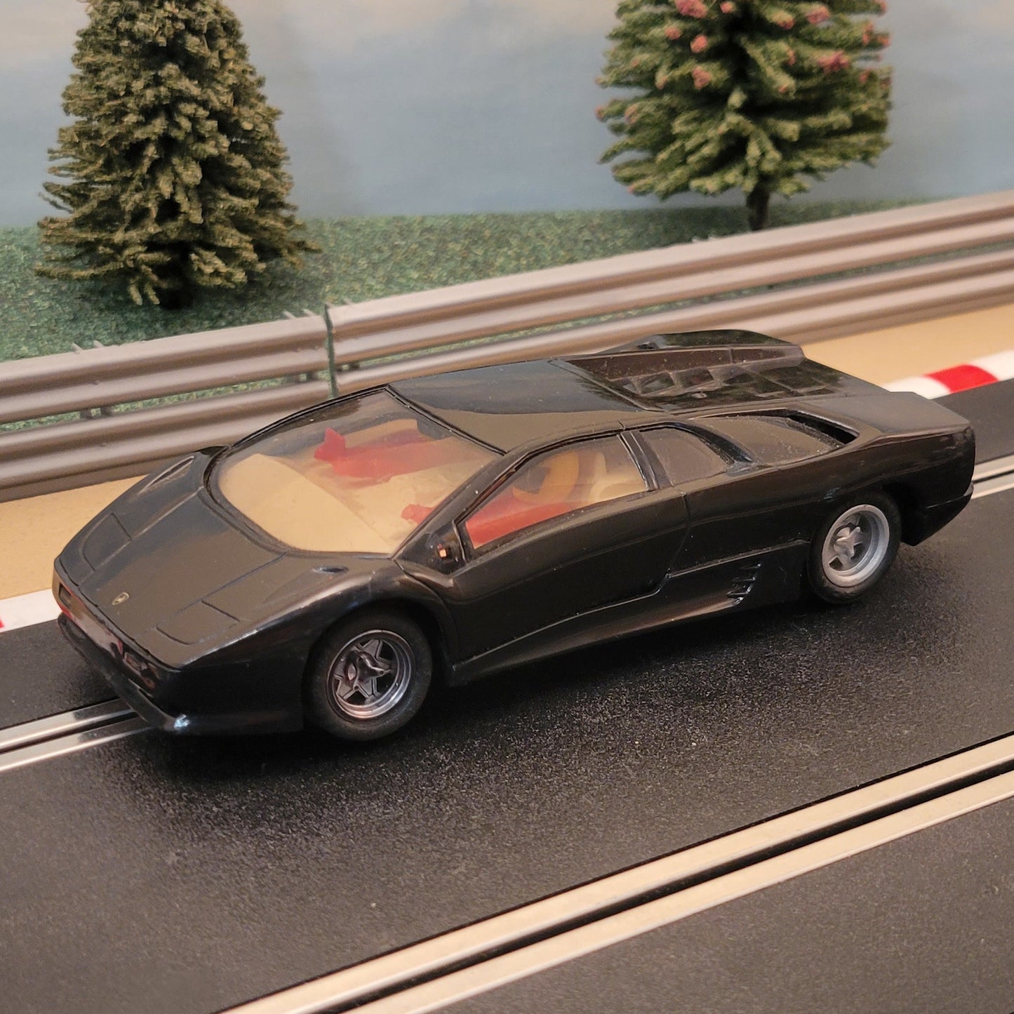 Scalextric 1:32 Car - C283 Black Lamborghini Diablo *LIGHTS*#M