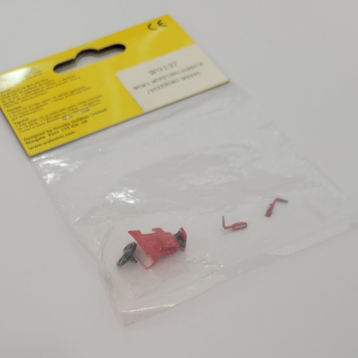 Scalextric 1:32 C2258 Le Mans Silver Cadillac LMP Entradas laterales - Par