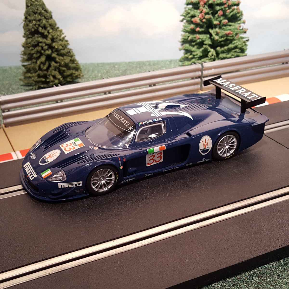 Scalextric C2630D Digital Blue Maserati MC12 #33 *LIGHTS* #Z