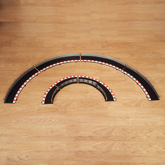 Scalextric 1:32 Sport Rad2 Black Borders & Barriers - 4 Outer, 4 Inner