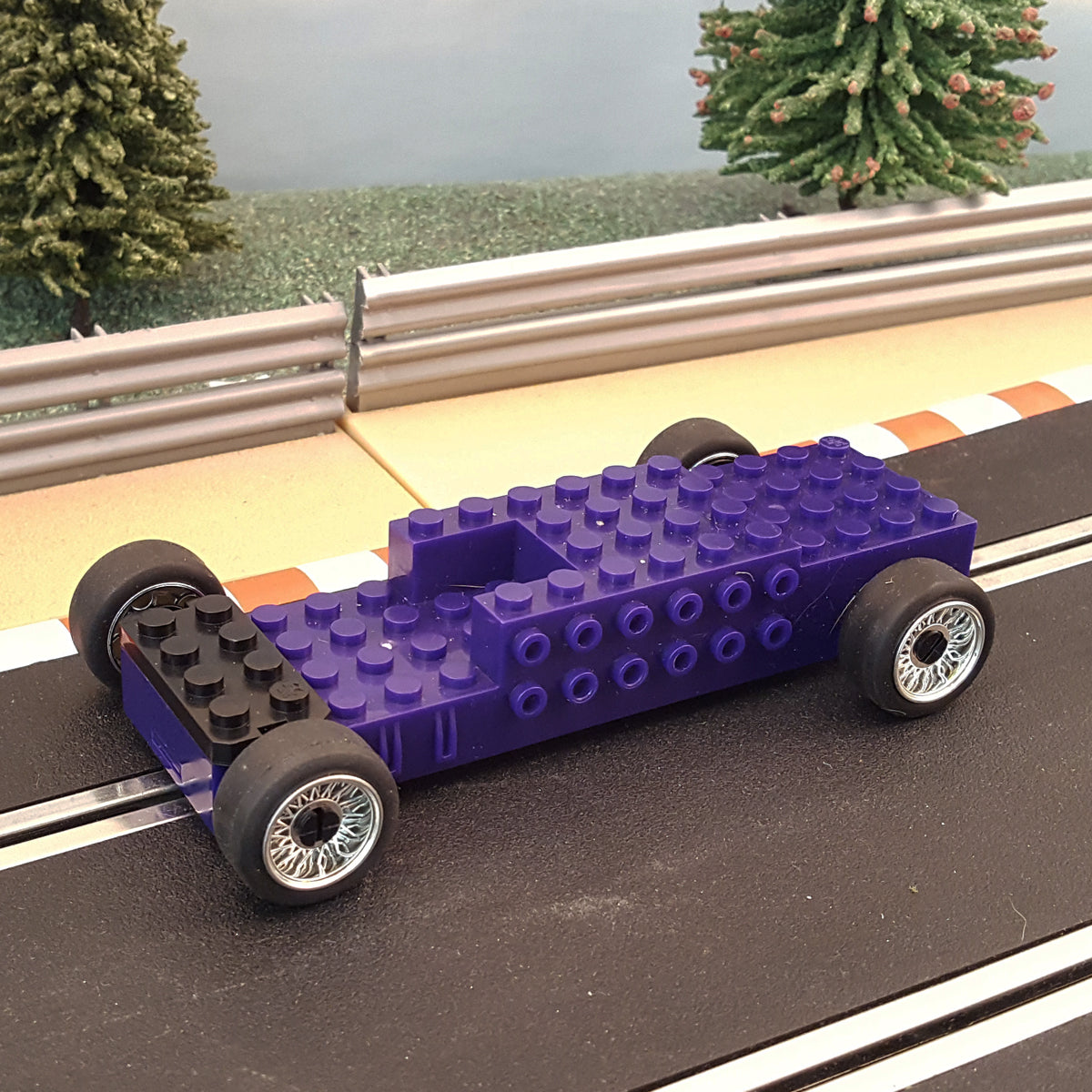 Scalextric 1:32 Demolition Derby Quick Build Cars - Spare Parts