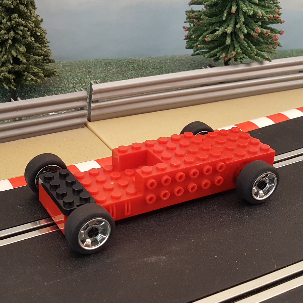 Scalextric 1:32 Demolition Derby Quick Build Cars - Spare Parts