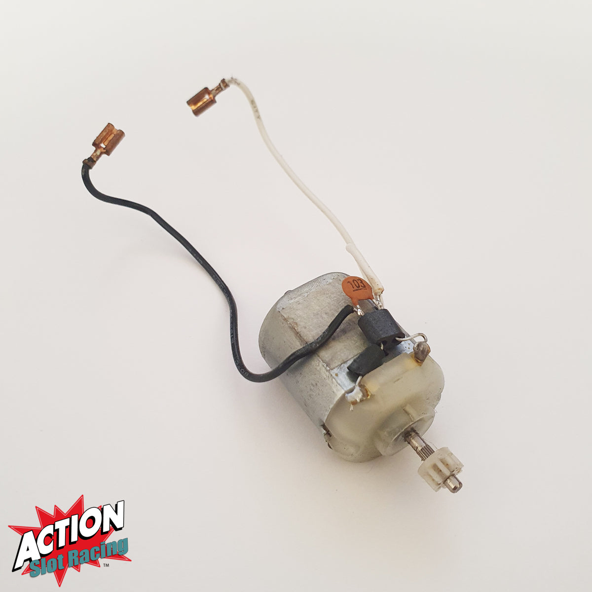 Scalextric 1 32 Mabuchi Motor With Spade Connectors White Pinion