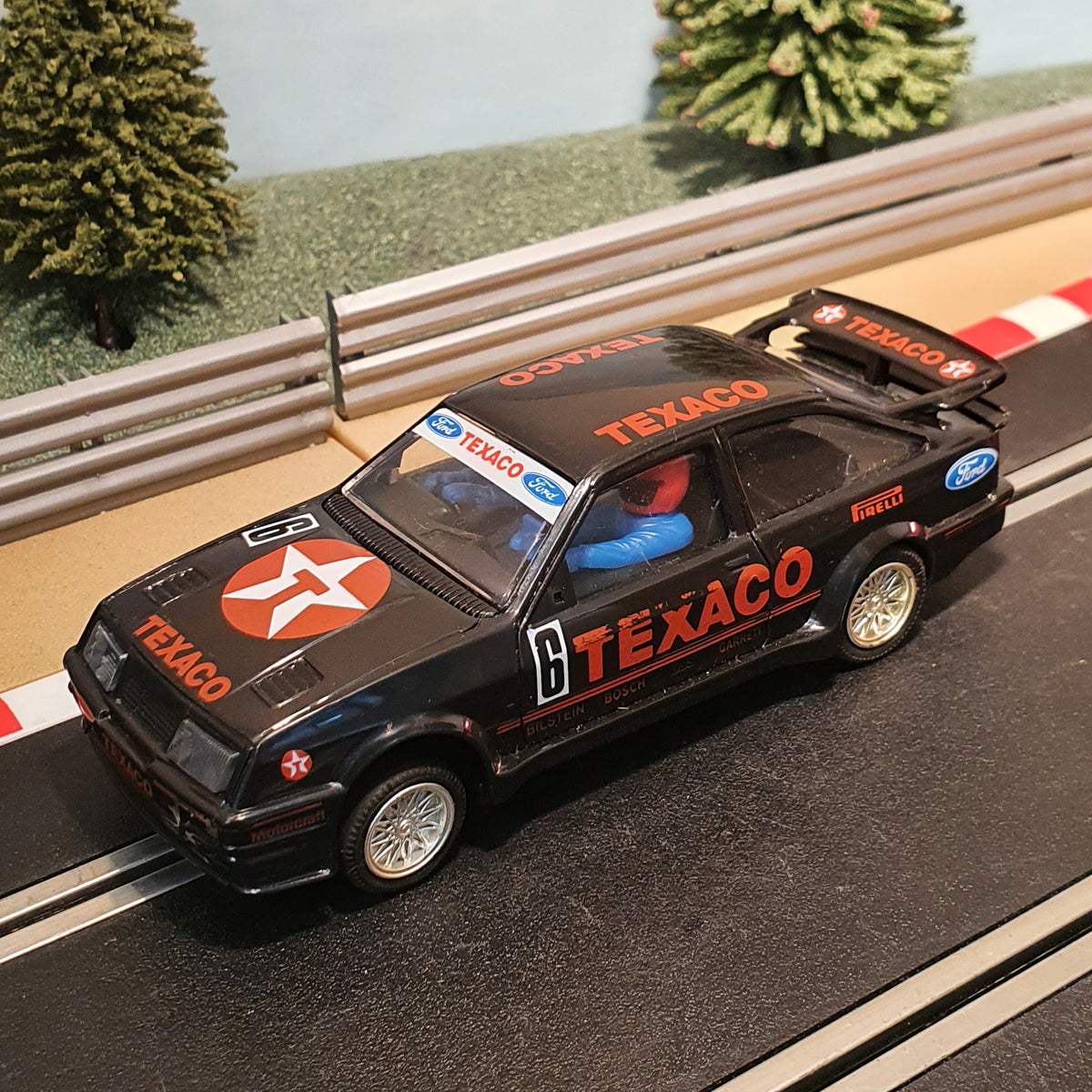 Scalextric 1:32 Car - C455 Black Ford Sierra Cosworth Texaco *LIGHTS* #6 #MR