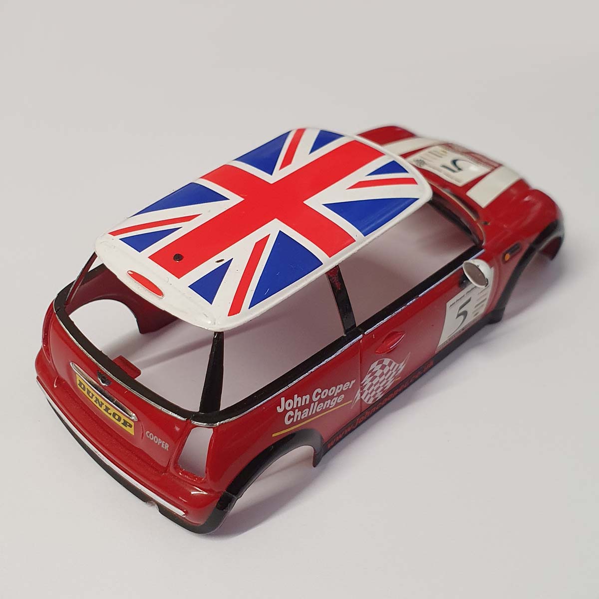 Scalextric 1:32 BMW Mini Cooper Red Shell - Union Jack Flag