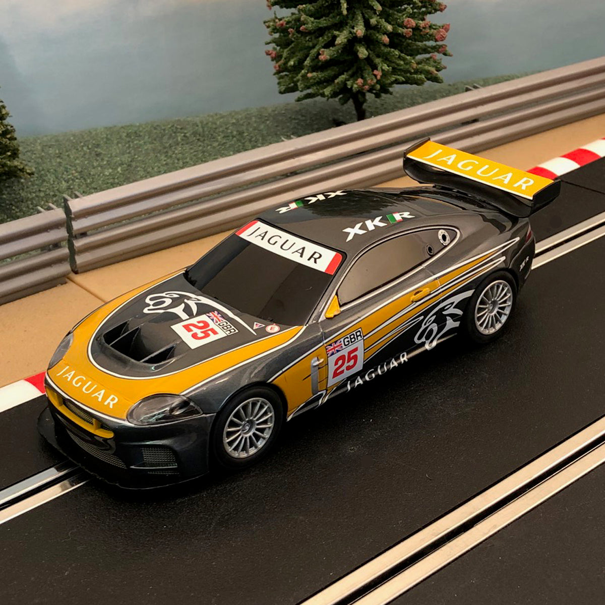 Scalextric 1:32 Car - C3081 Orange & Black Jaguar XKR GT3 #25 #R