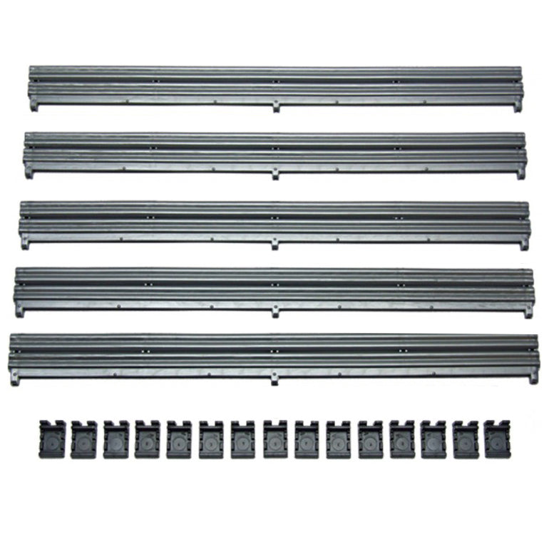 Scalextric 1:32 Sport Track - C8212 Grey Barriers x 5 & Clips x 15