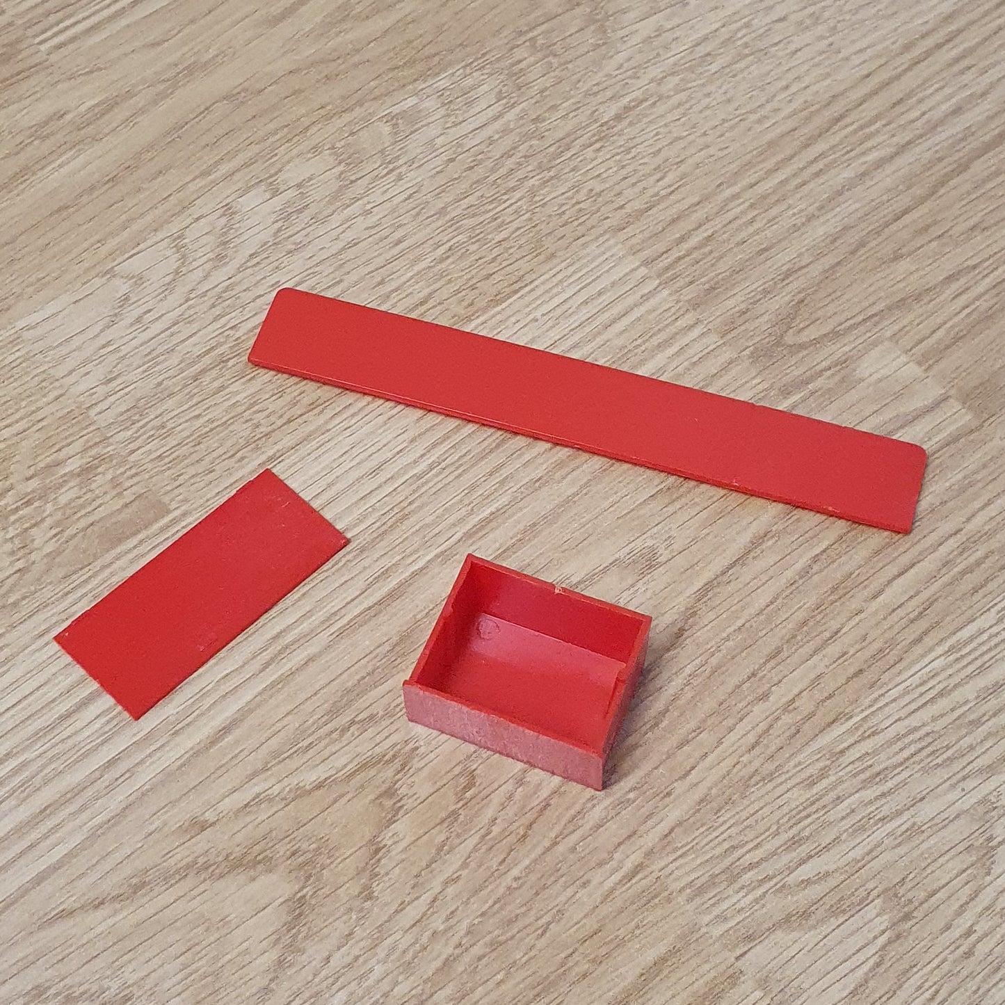 Scalextric 1:32 - C701 Pit Stop Edificio Mostrador/Mesa/Puerta ROJO