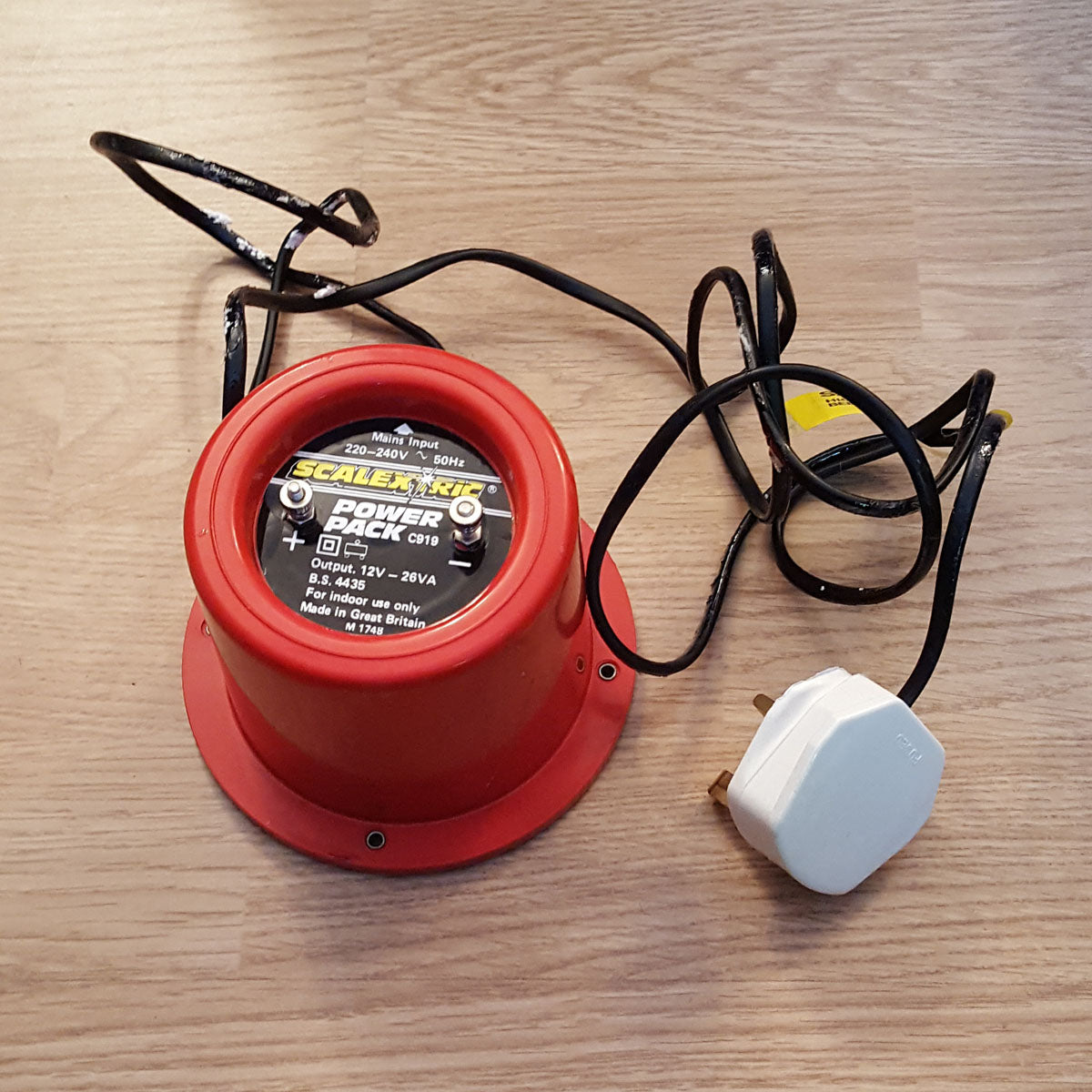 Scalextric Classic Power Pack Supply C919 Transformer - RED Round Type 12V