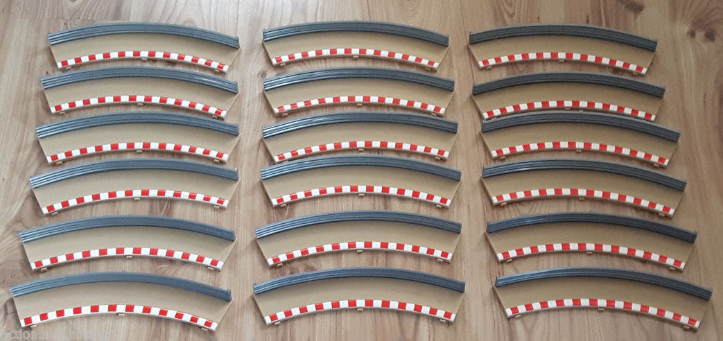 Scalextric Classic 1:32 - C8037 Rad2 Borders & Barriers L7989 - 18 Outer