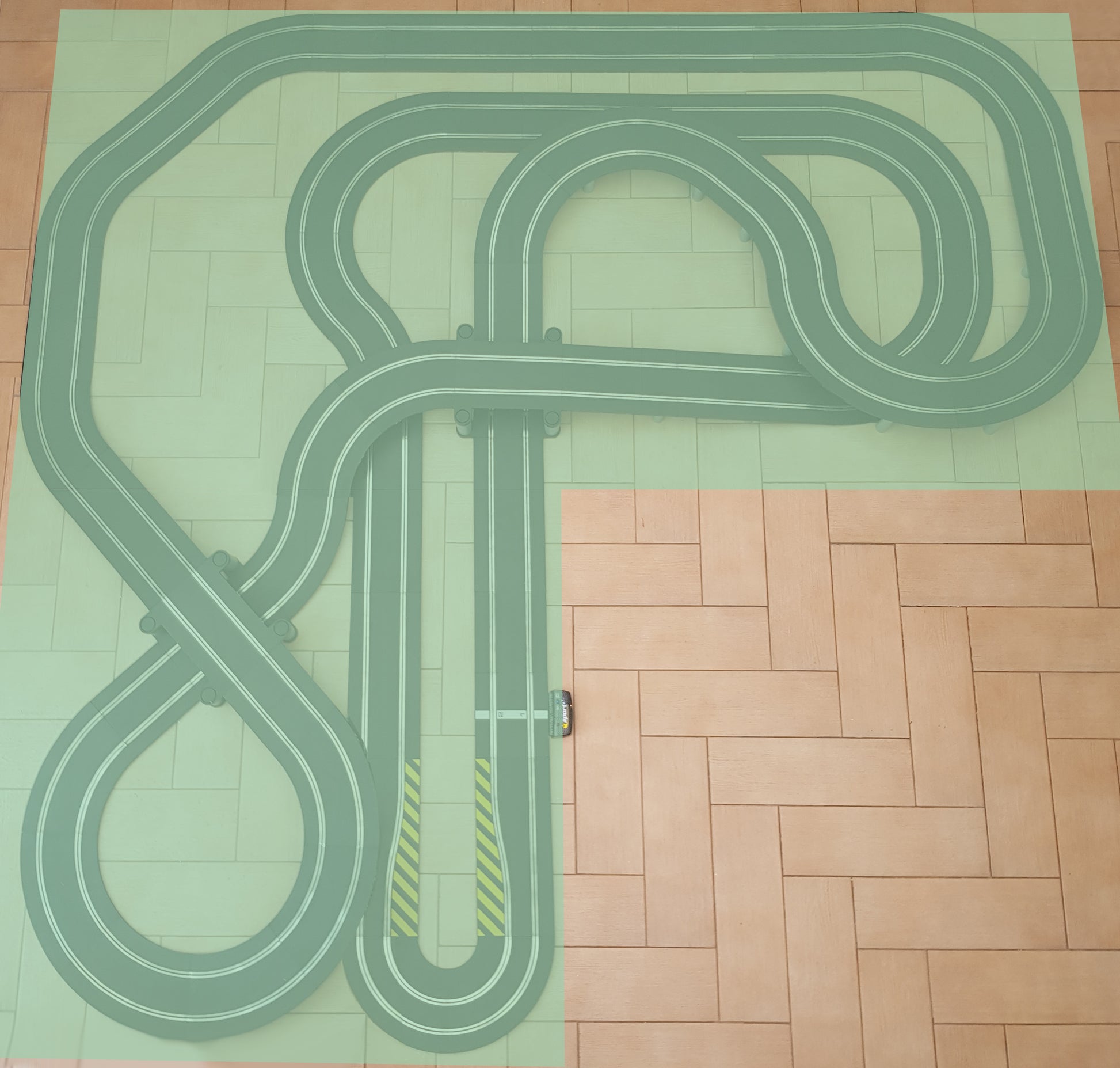 Scalextric Sport 1:32 Track Set - Huge Layout AS8