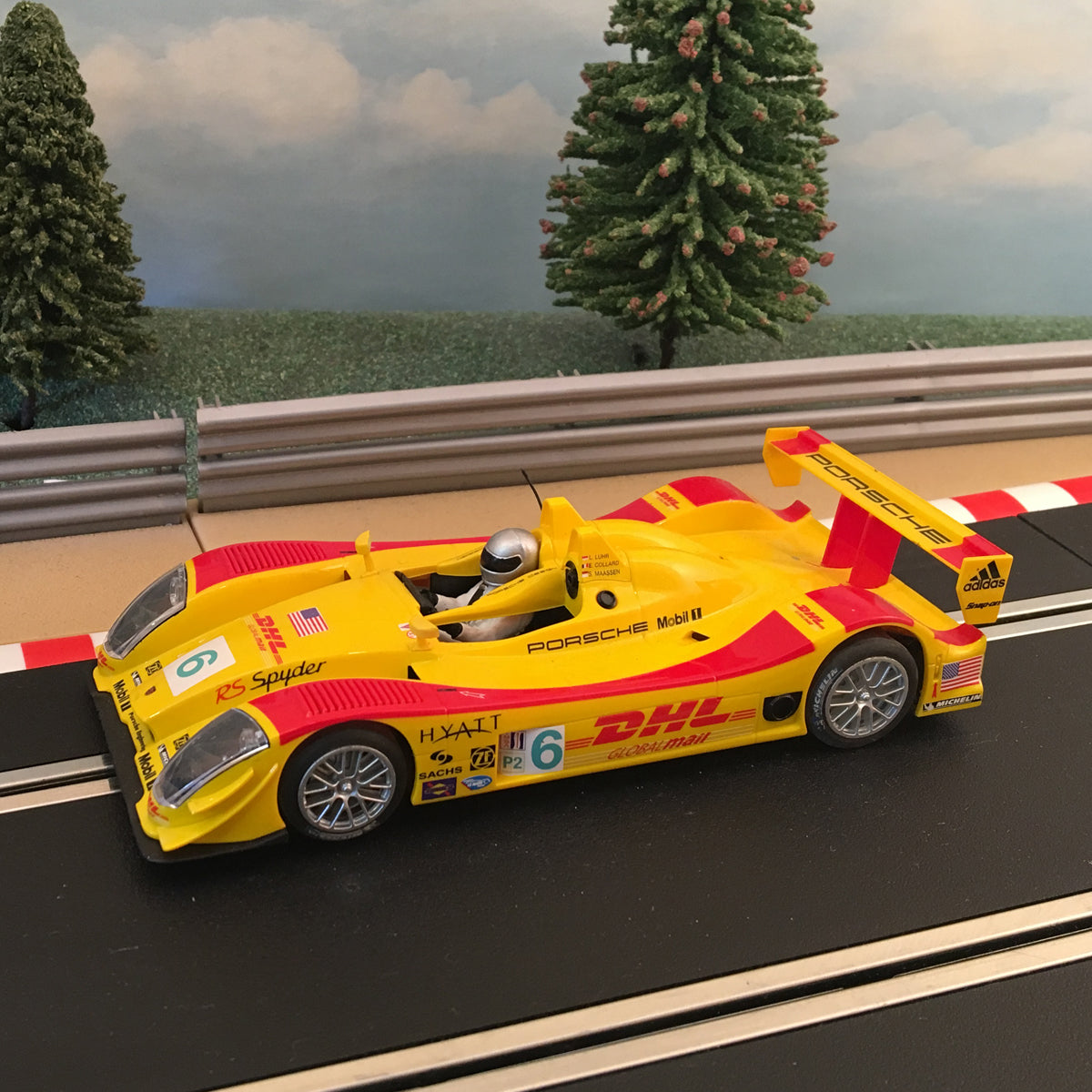 Scalextric C2812 Porsche RS Spyder #6 Le Mans *LIGHTS* #M