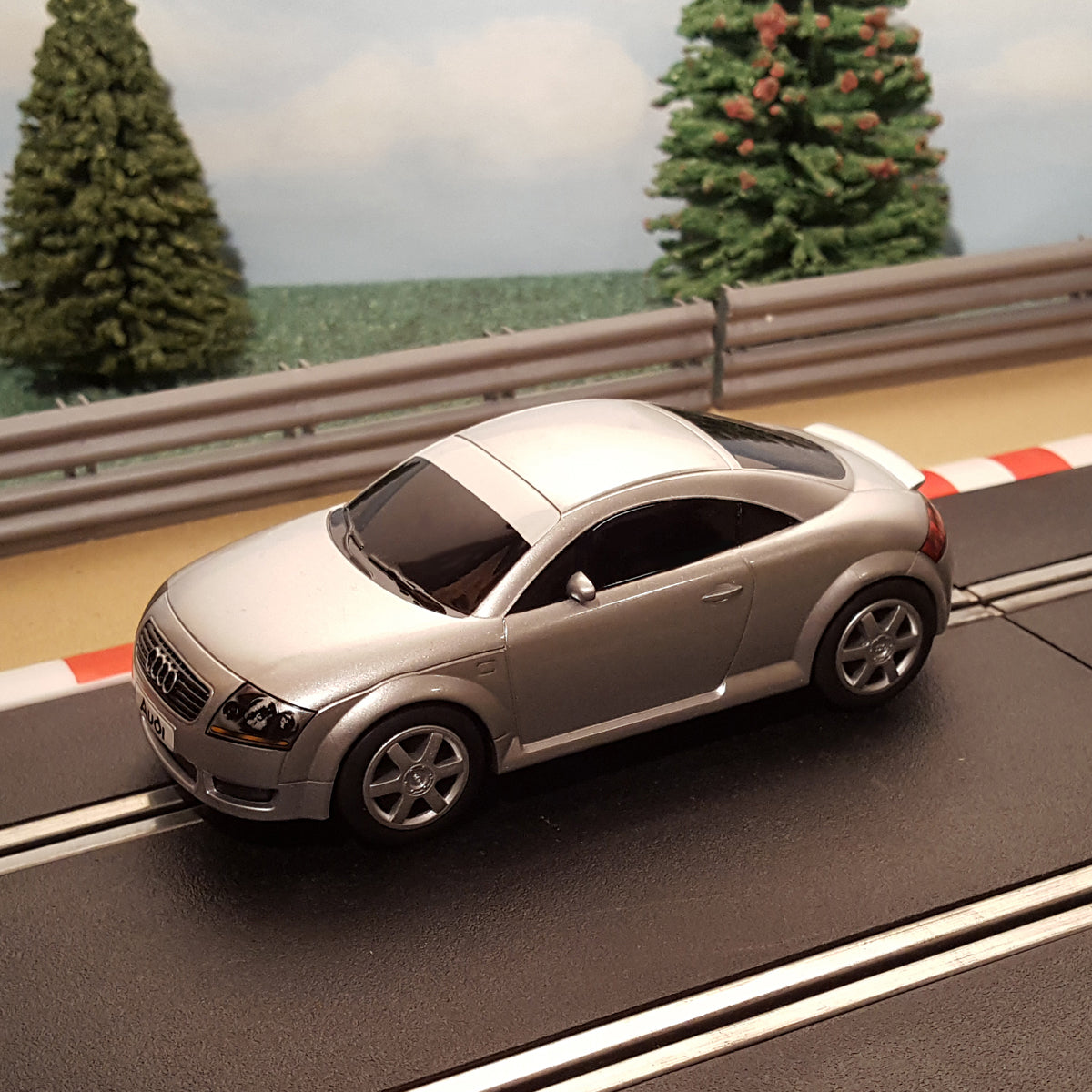 Scalextric 1:32 Digital Car - C2506D Grey / Silver Audi TT