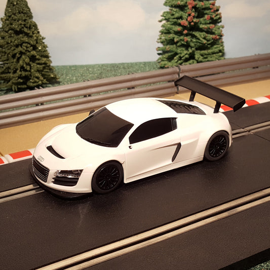 Scalextric 1:32 Car - White Audi R8 GT3 #M