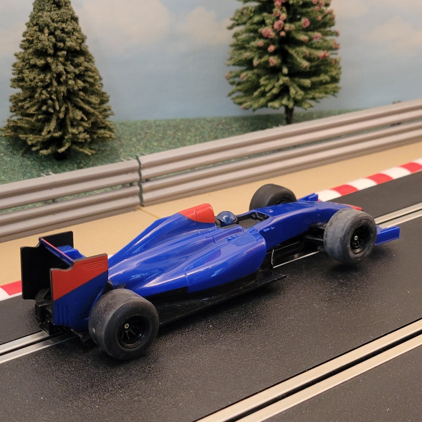 Scalextric 1:32 Car - Blue Team F1