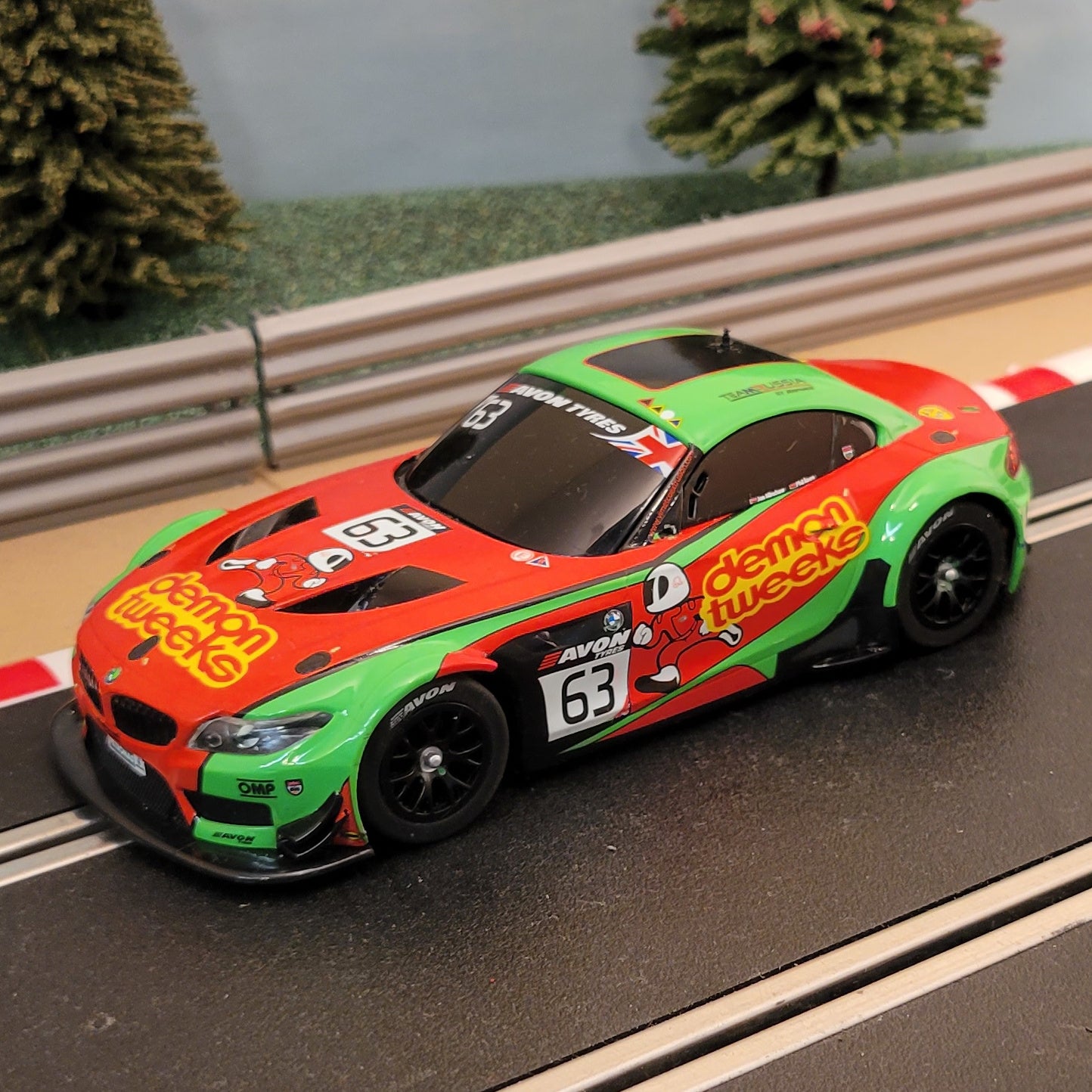 Scalextric 1:32 Car - BMW Z4 GT3 Demon Tweeks #63 *LIGHTS* #MWS
