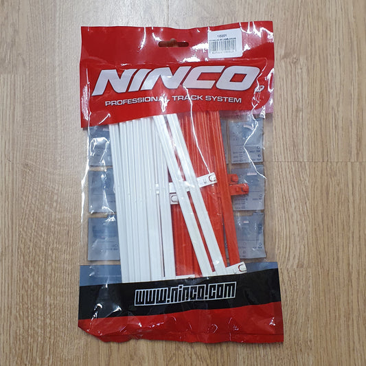 Ninco Coche Slot 1:32 - 10201 Barreras x 12 Rojo y Blanco