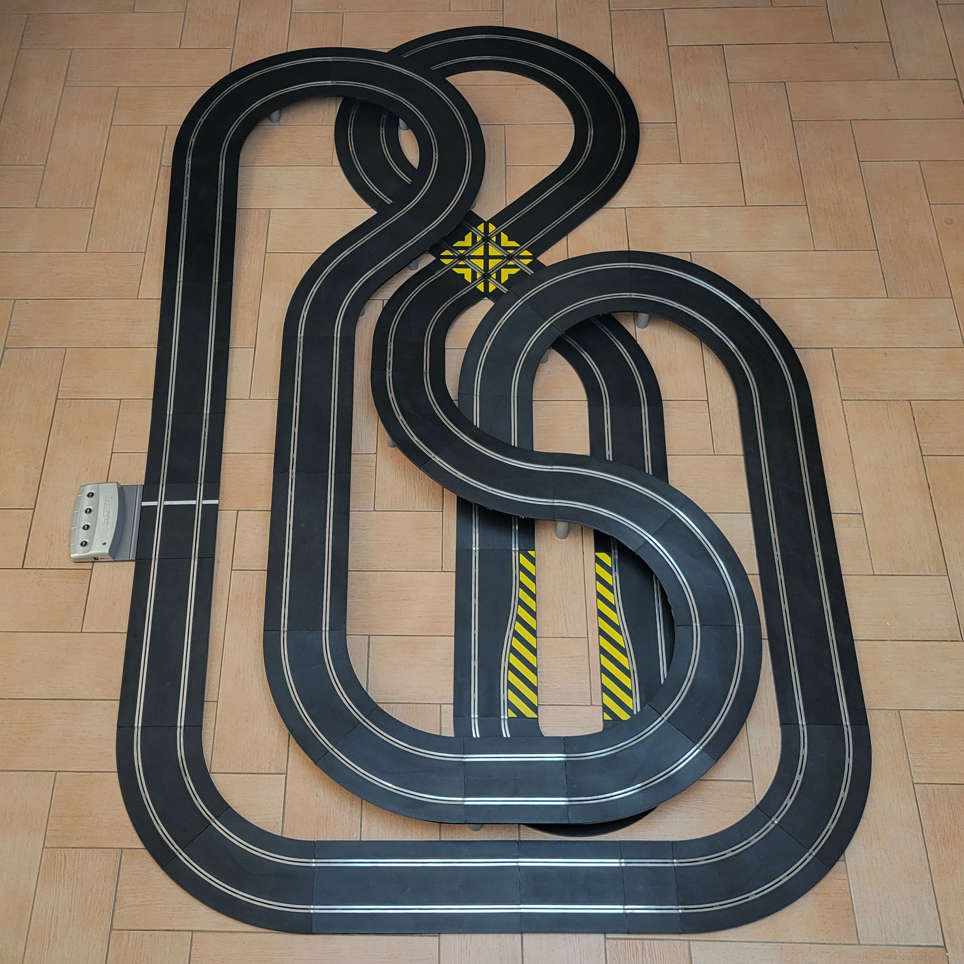 Scalextric Sport 1:32 Track Set - Huge Layout DIGITAL AS5