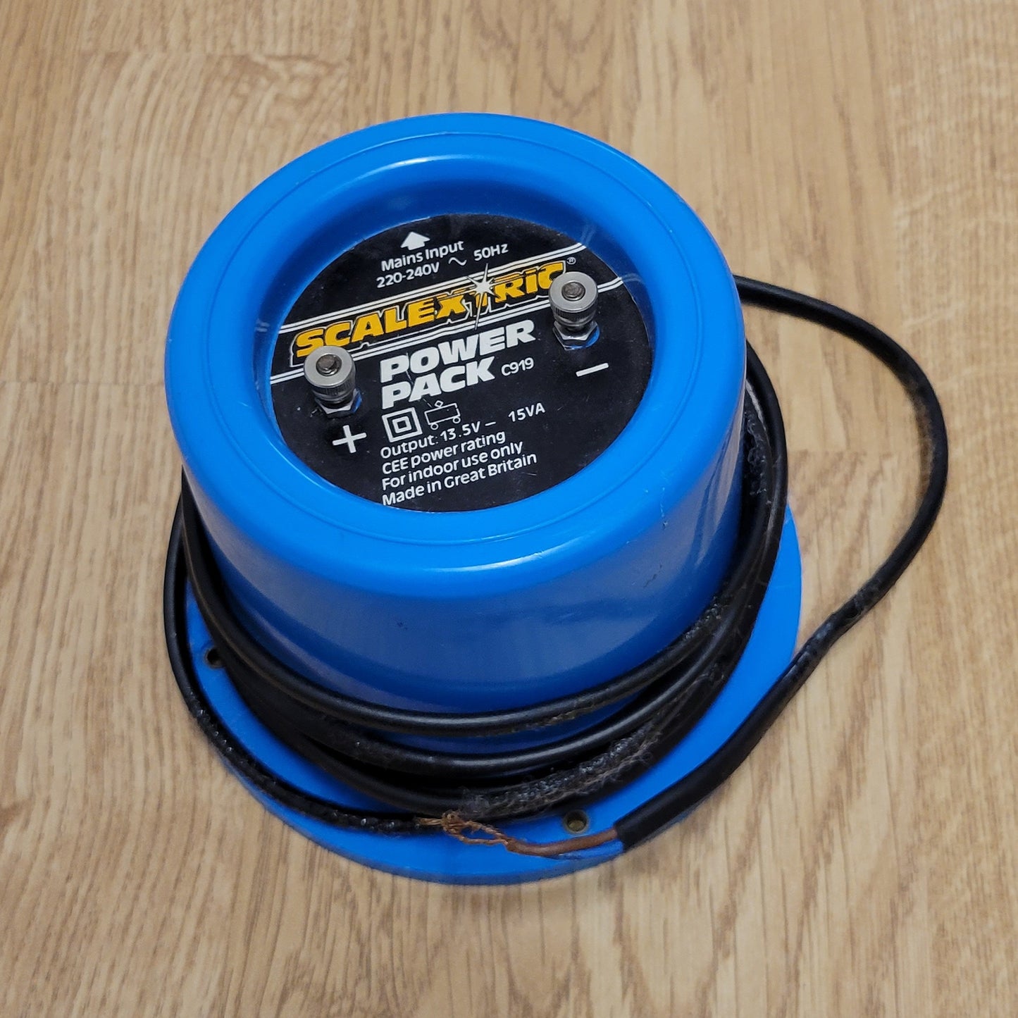 Scalextric Classic Power Pack C919 - Blue Round Type 13.5V (No Plug)