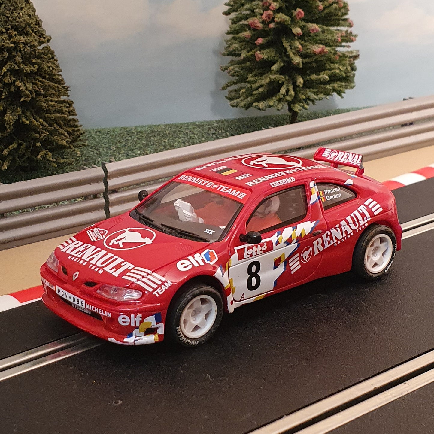SCX 1:32 Car - Red Renault Megane WRC Princen Genten #8