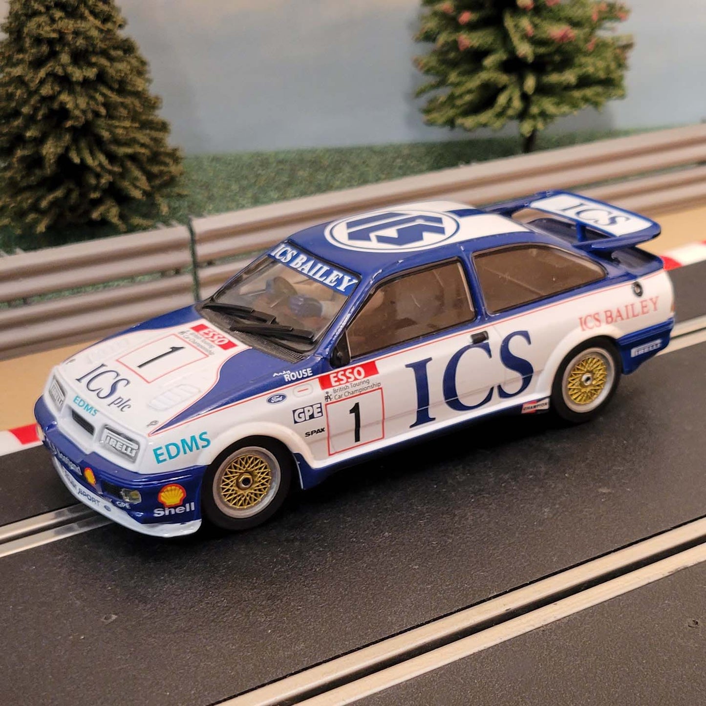Scalextric 1:32 Car - Ford Sierra RS500 ICS Andy Rouse BTCC C3693A *LIGHTS* #A