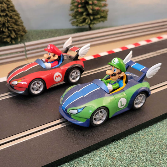 Carrera Go!!! 1:43 Slot Cars - Mario Bros - Mario & Luigi