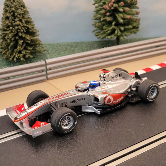 Scalextric 1:32 Car - C3046 F1 Vodafone MP4-24 Jenson Button #1 #R
