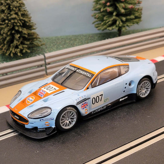 Scalextric 1:32 Car - C2960 Aston Martin DBR9 Gulf #007 *LIGHTS* #MS