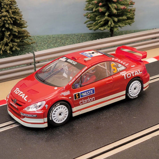 Scalextric 1:32 Car - C2560 Red Peugeot 307 WRC 4WD #5 Gronholm *LIGHTS* #Y