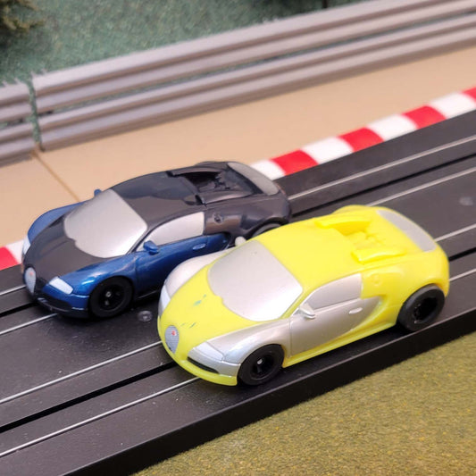 Micro Scalextric Pair 1:64 Cars - Bugatti Veyrons #A